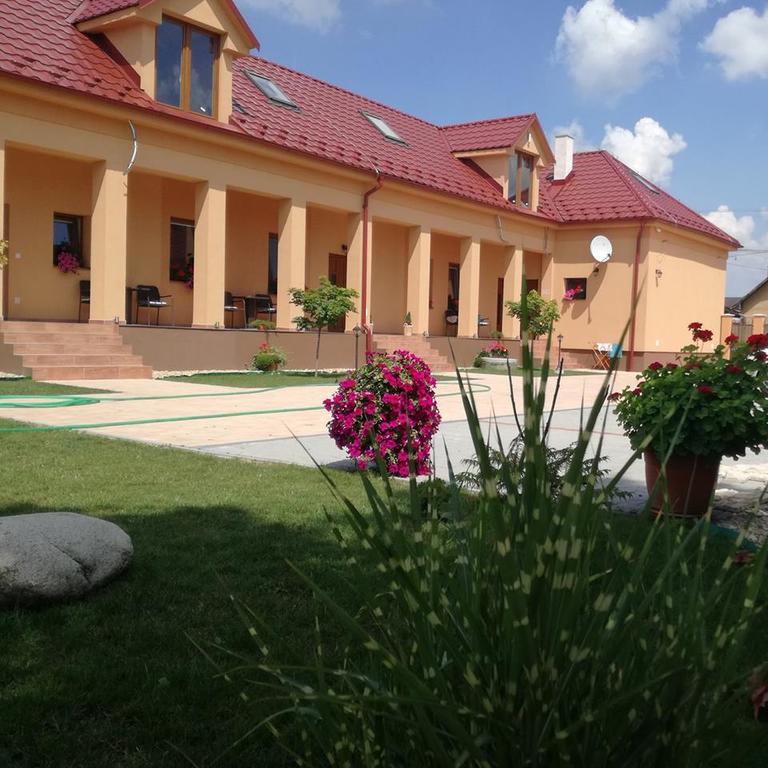 Vila Maria Rapovce Ngoại thất bức ảnh